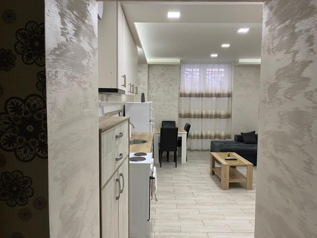 Daca 1 Apartment Белград Екстериор снимка