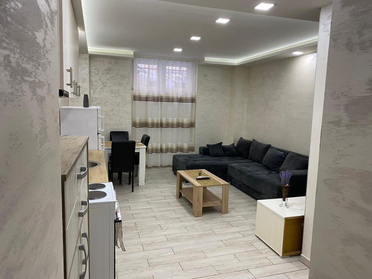 Daca 1 Apartment Белград Екстериор снимка