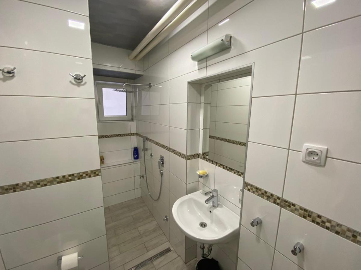 Daca 1 Apartment Белград Екстериор снимка